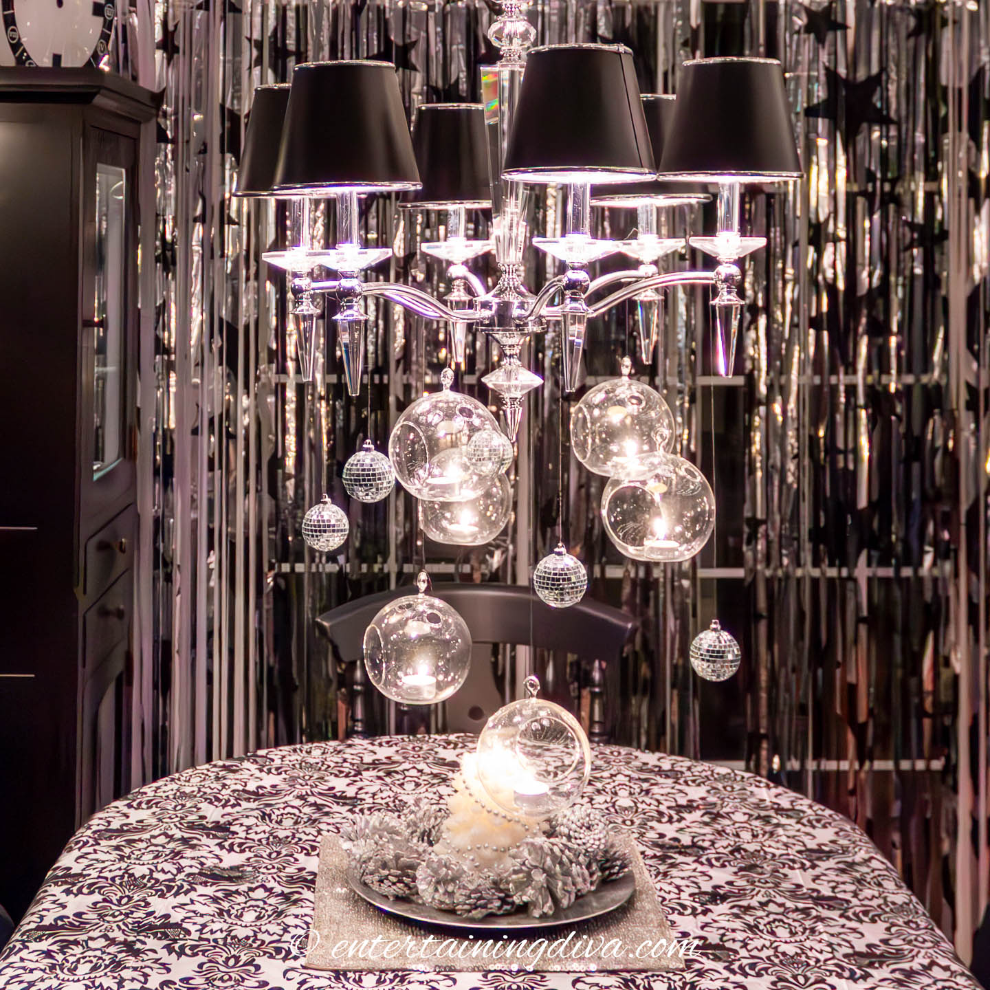 18 Black And White Party Ideas