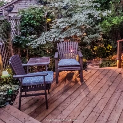 zen deck ideas: comfortable chairs on a deck