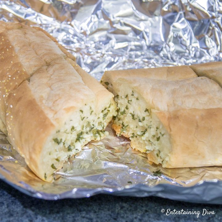 The finished garlic bread recipe