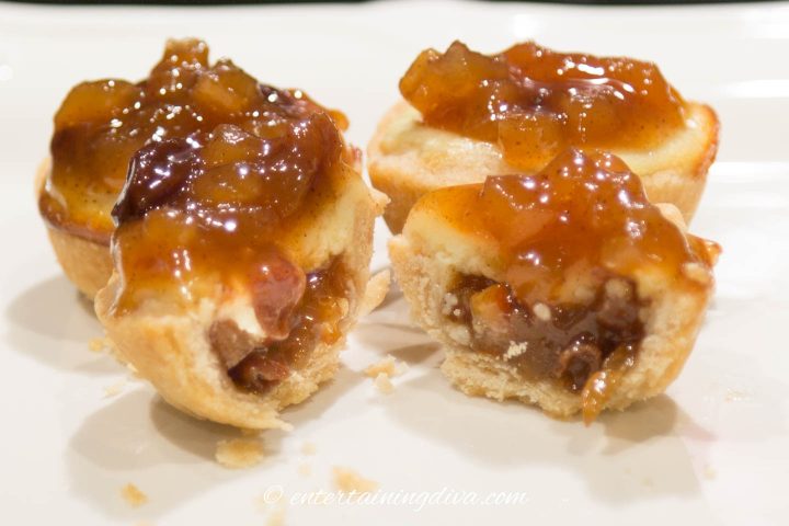 Cheesecake Mincemeat Tarts cut open
