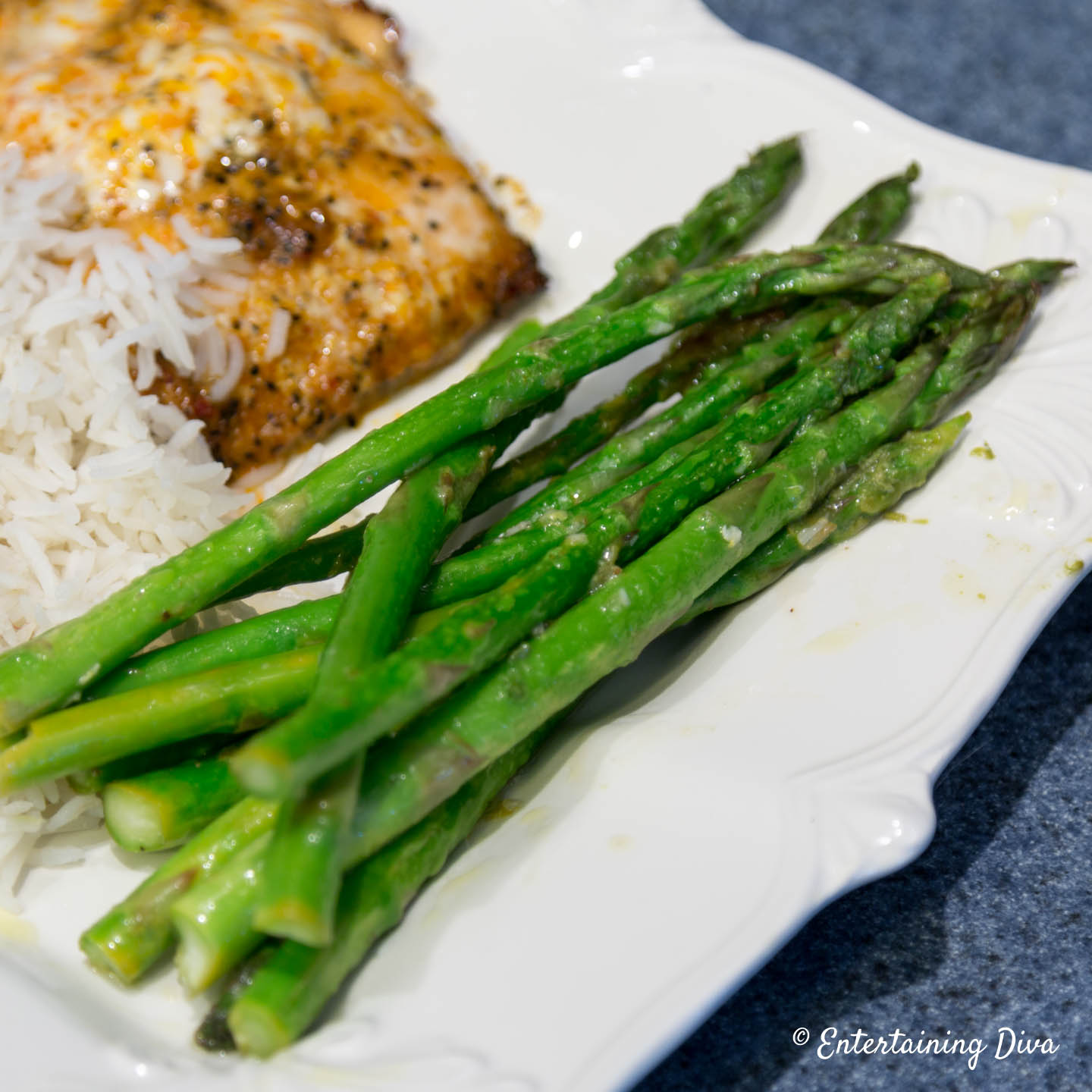 Lemon Garlic Grilled Asparagus