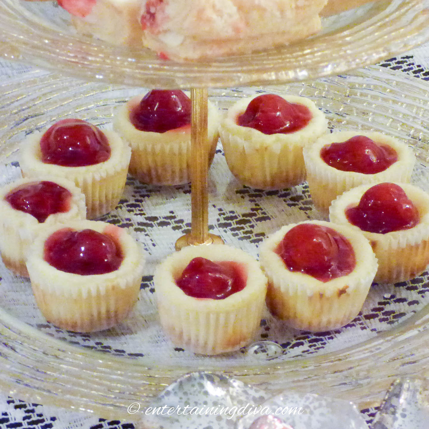 Cherry Cheesecake Cupcakes