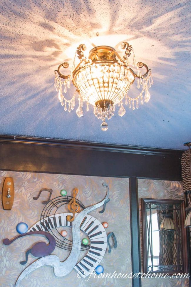 How To Make A Beautiful Lace DIY Ceiling Medallion On A Budget