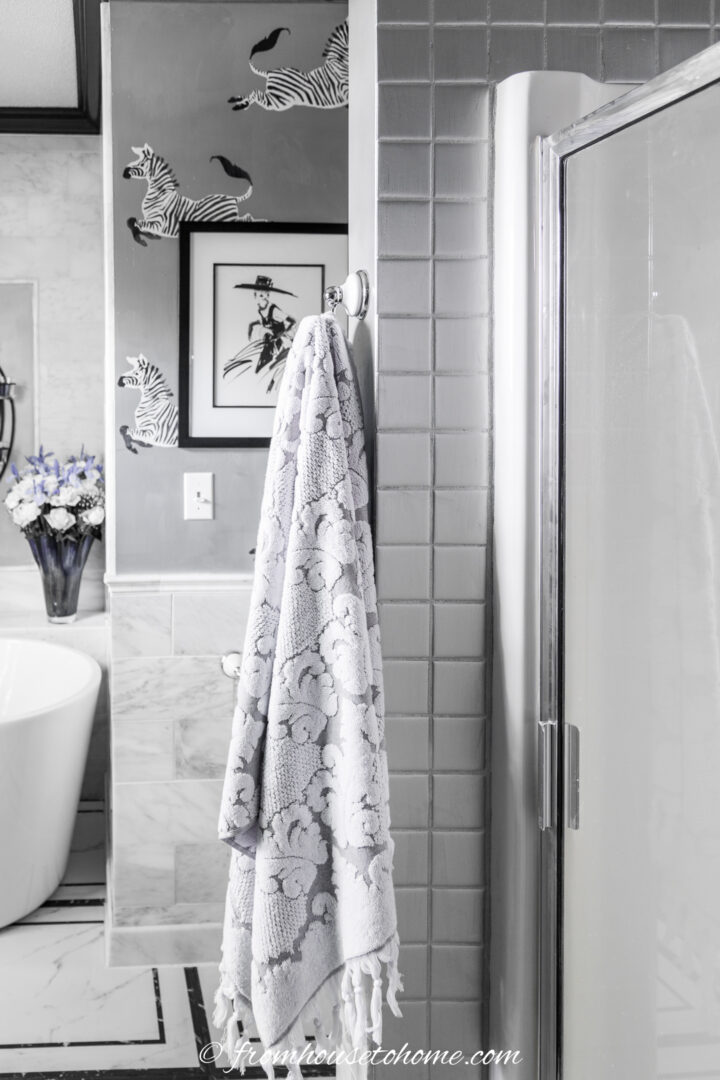 bathroom wall tiles painted silver