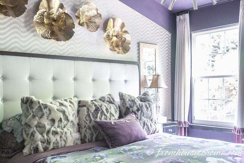 Purple bedroom decorating ideas: Brighten the room with white