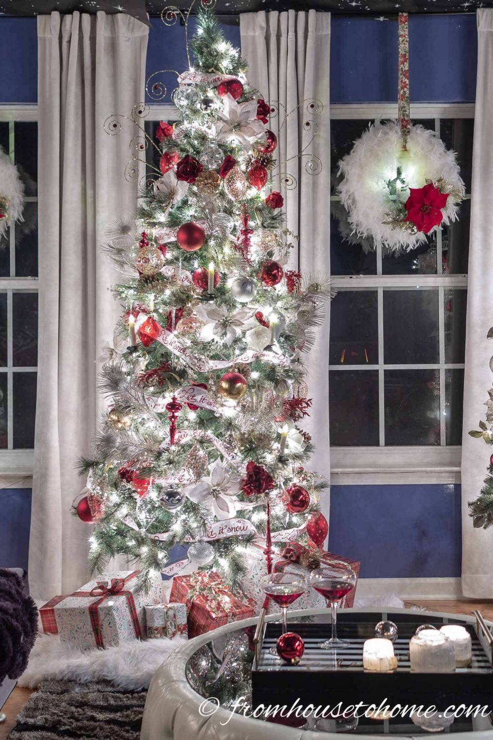 White, Red And Gold Christmas Home Decor Ideas