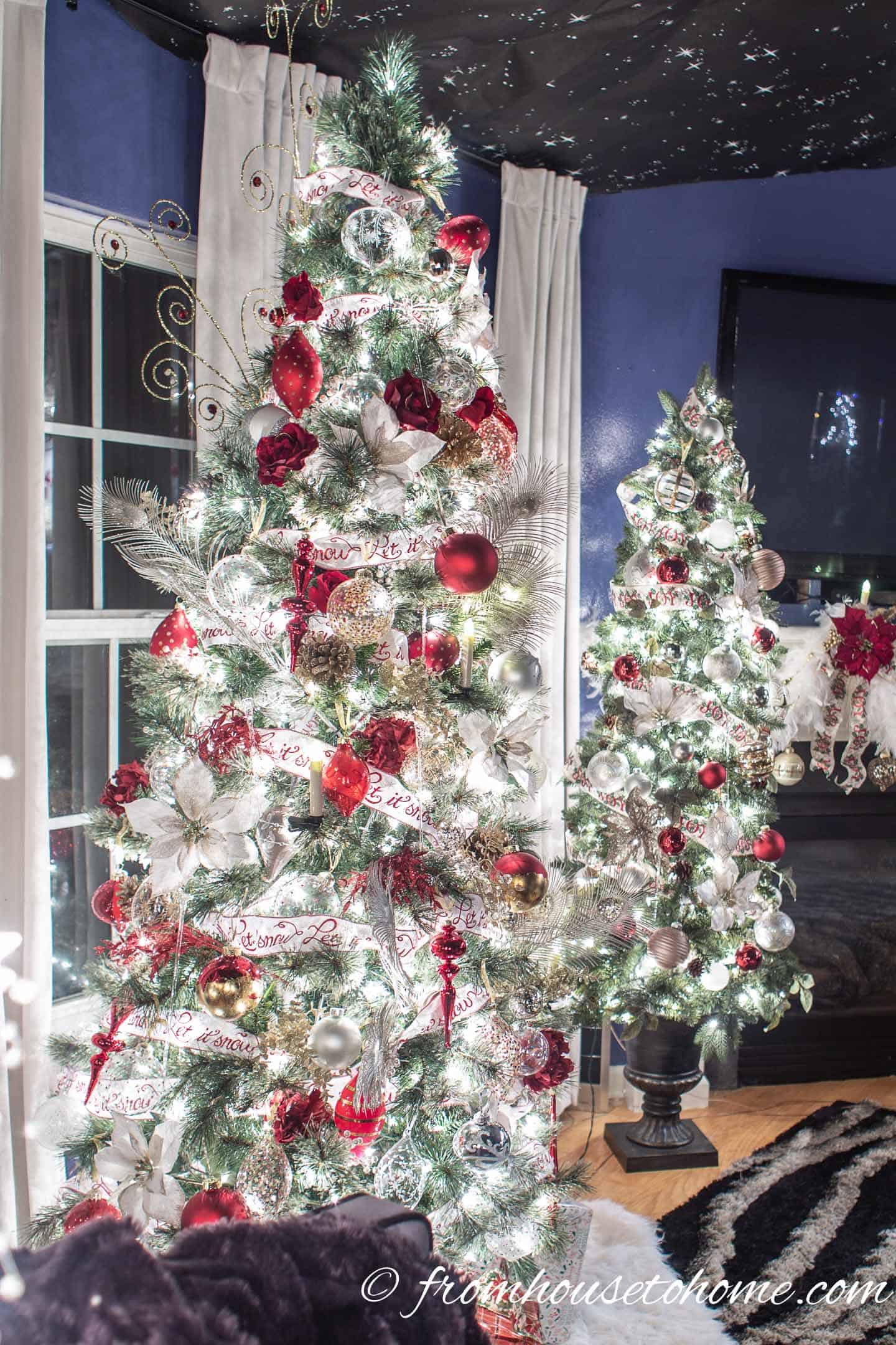 White, Red And Gold Christmas Home Decor Ideas