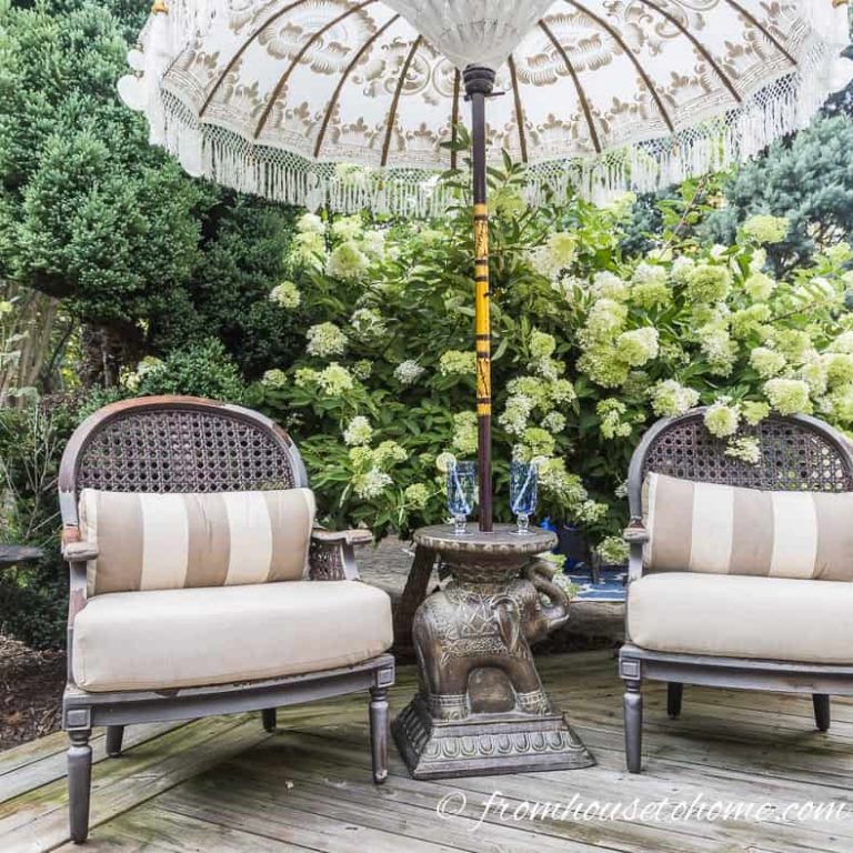 15 Small Patio Decorating Ideas That Will Turn Your Tiny Deck Into An Outdoor Oasis