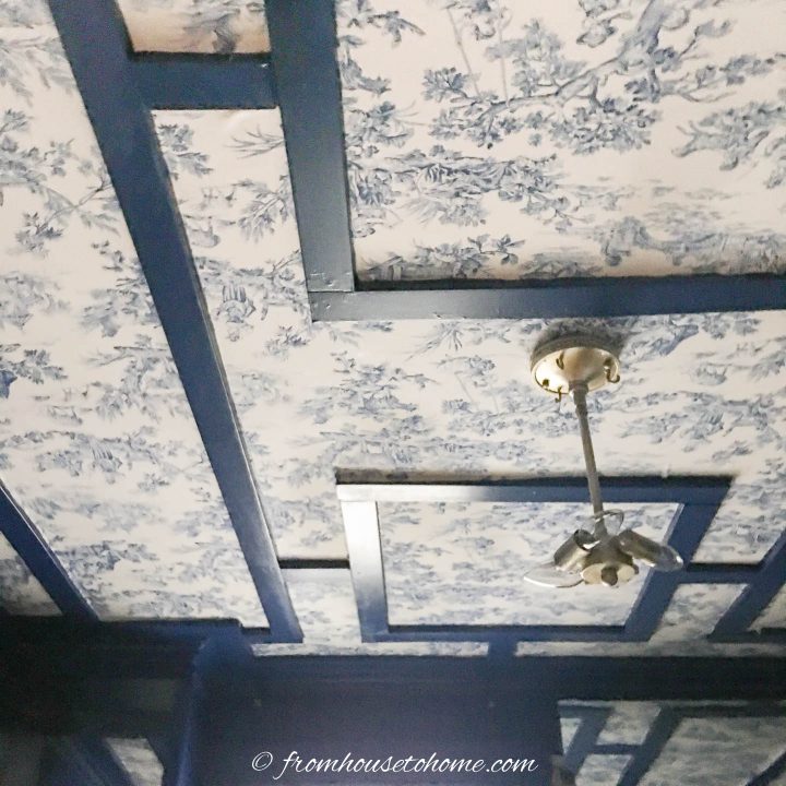 Ceiling covered with fabric that was hung with wallpaper paste
