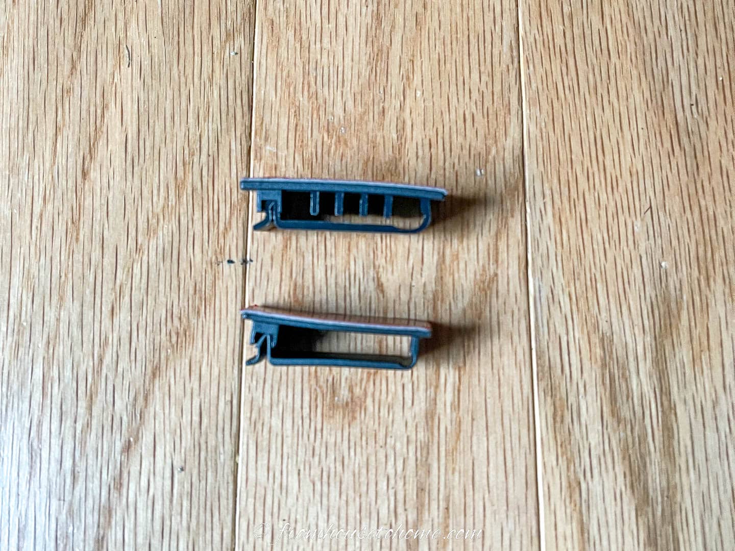 Two types of self-adhesive computer cable clips