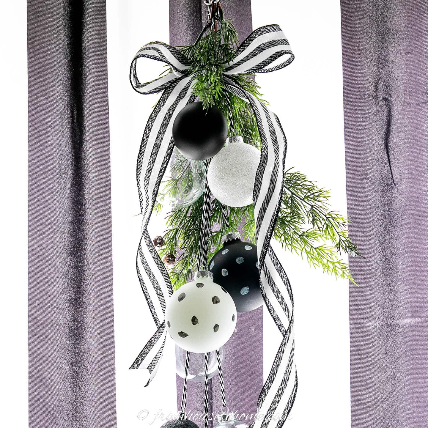DIY Black And White Christmas Swag