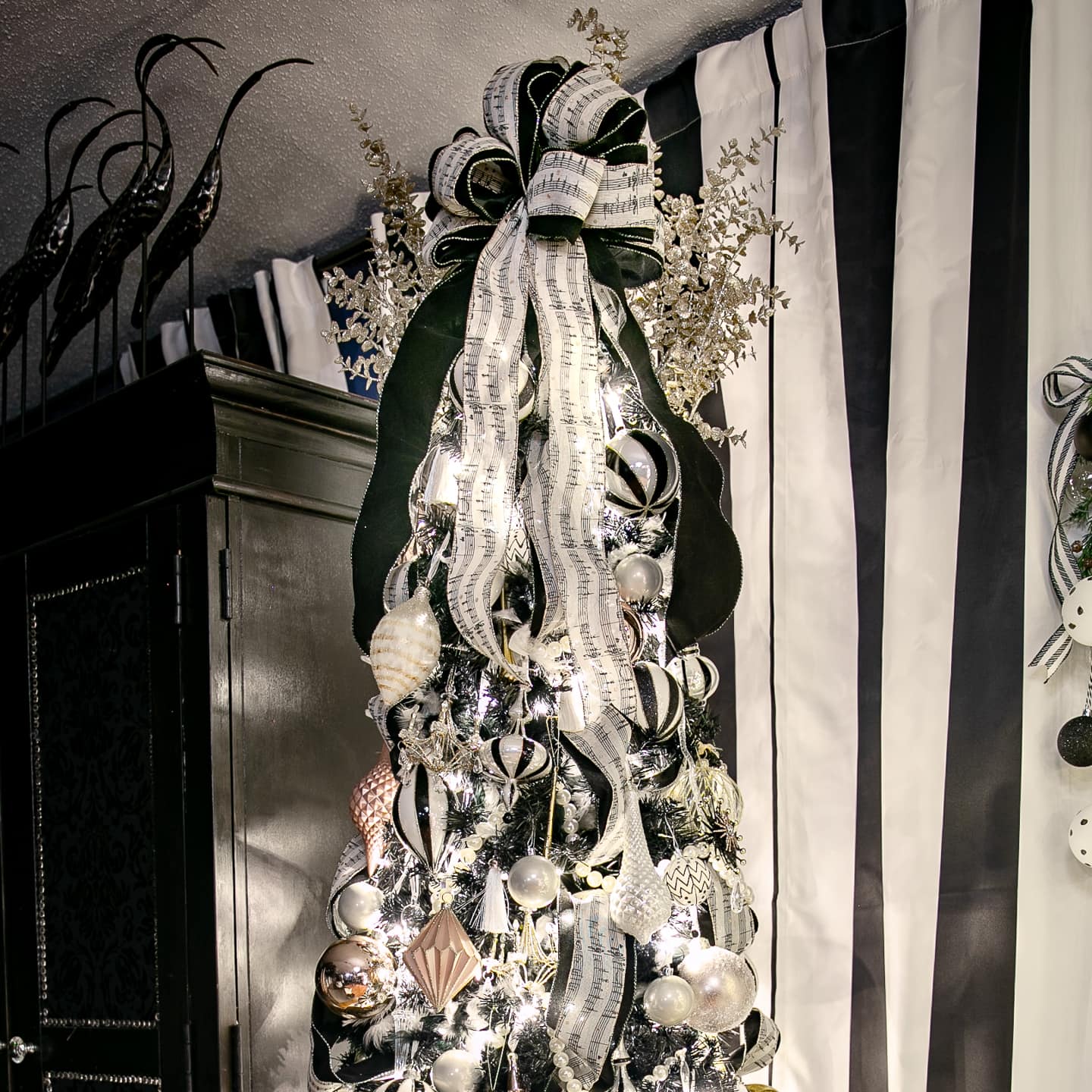 Black, White And Gold Christmas Tree