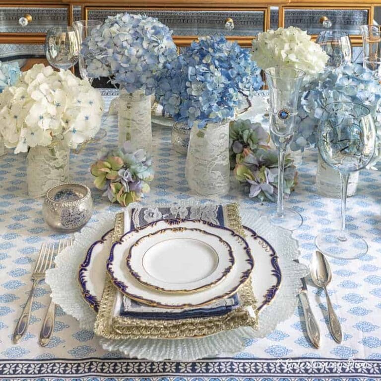 Beautiful Blue and White Summer Tablescape