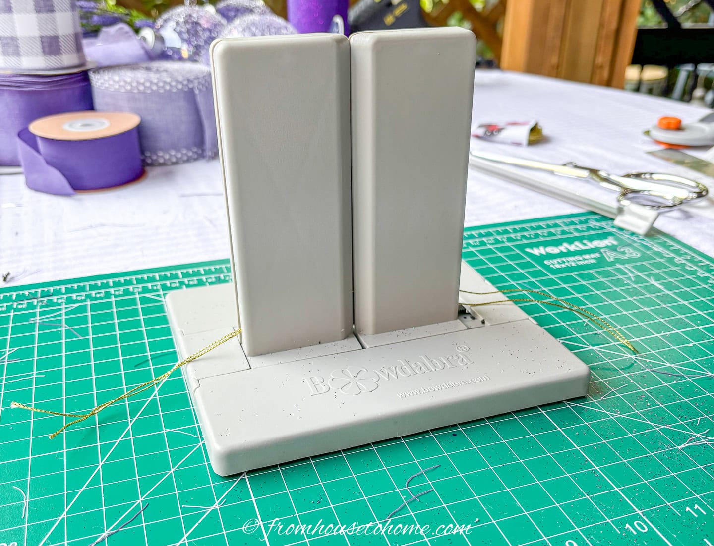 bow making machine on a craft mat