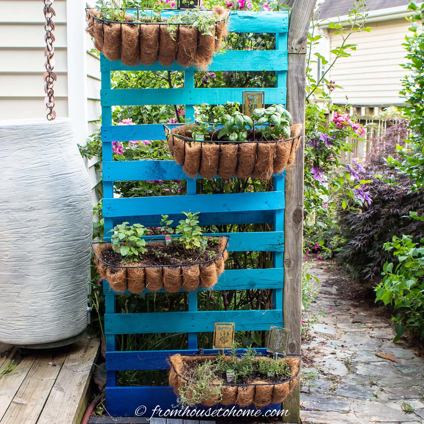 DIY Pallet Vertical Herb Garden