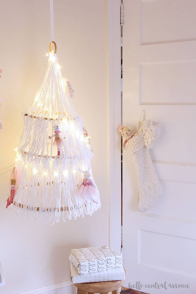 embroidery hoop yarn diy christmas tree
