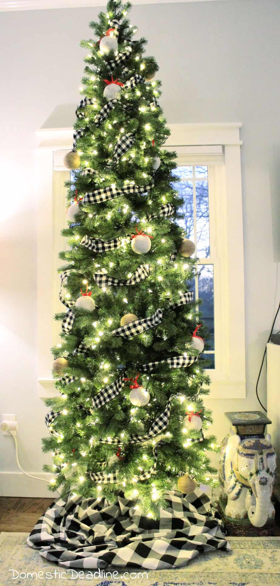 buffalo check christmas tree