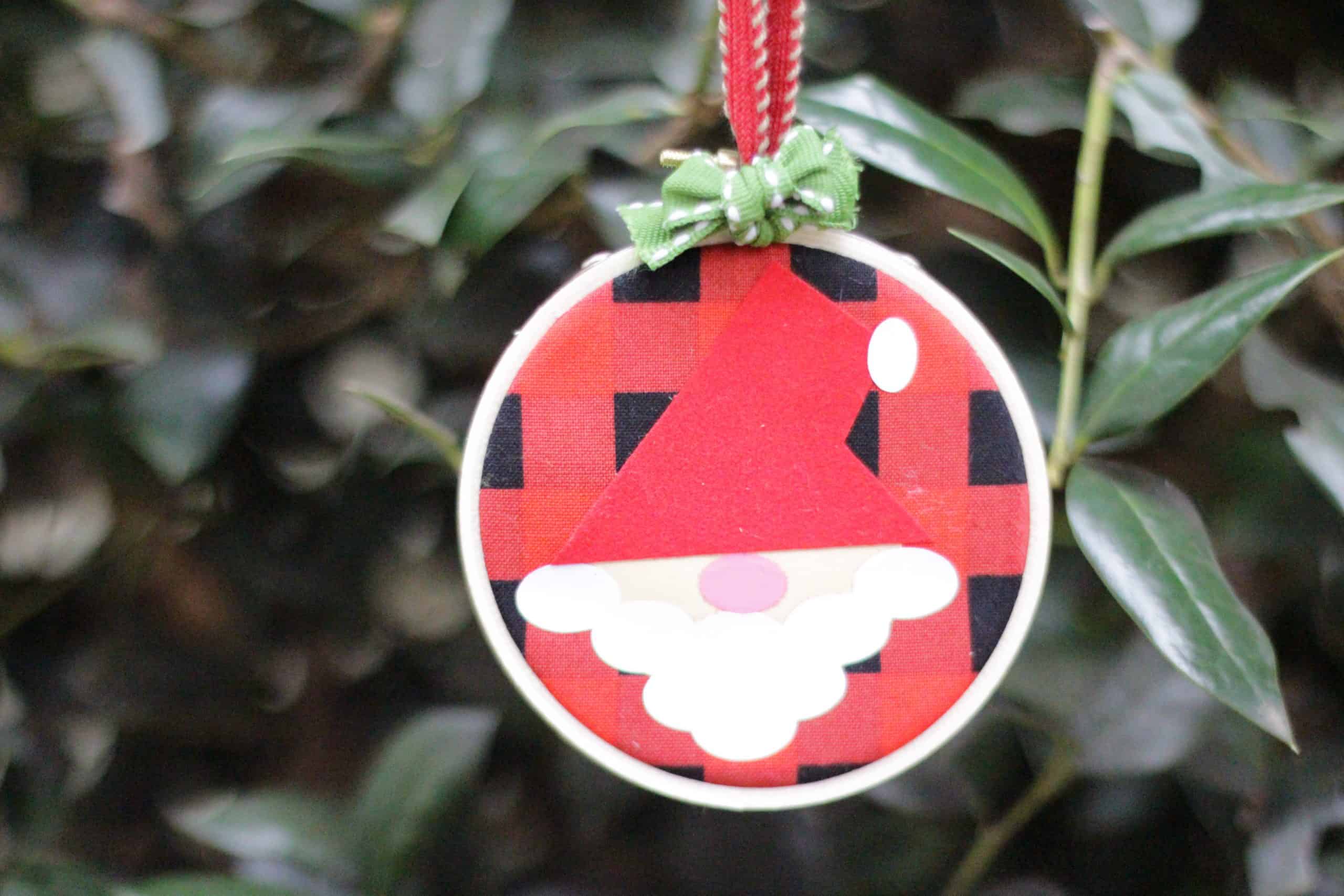 diy embroidery hoop ornament