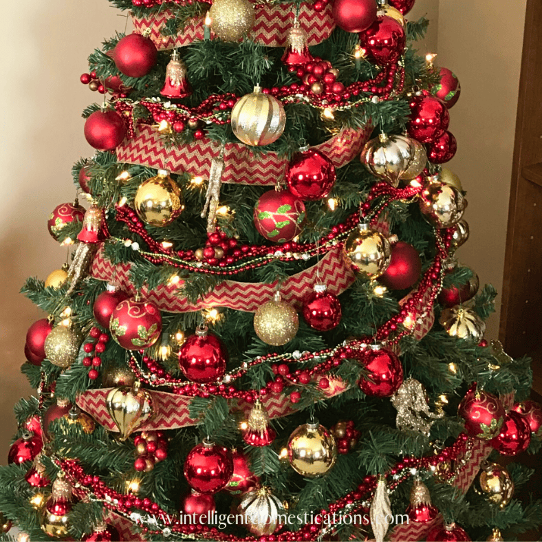 festive red and gold christmas tree decorations