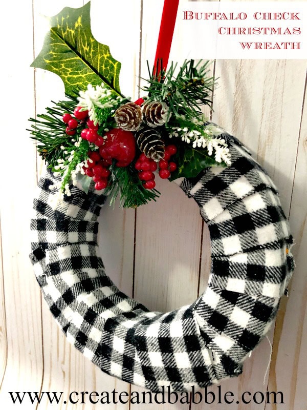 buffalo check christmas wreath