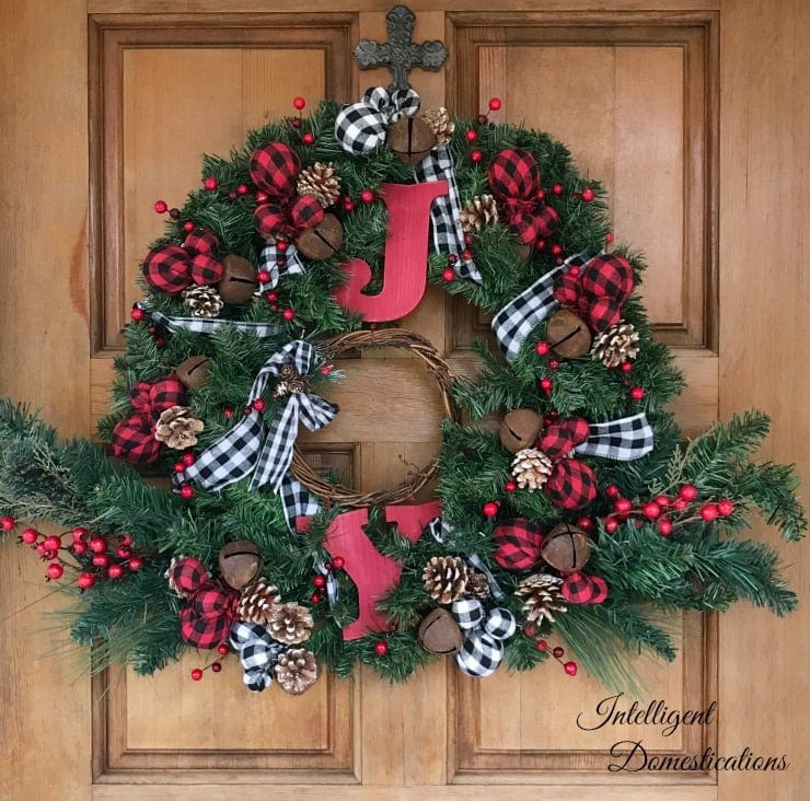 red buffalo plaid christmas wreath