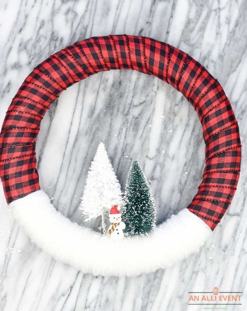 easy diy snowy christmas wreath