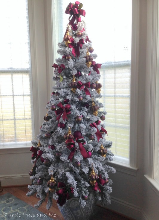 bow ribbon christmas tree