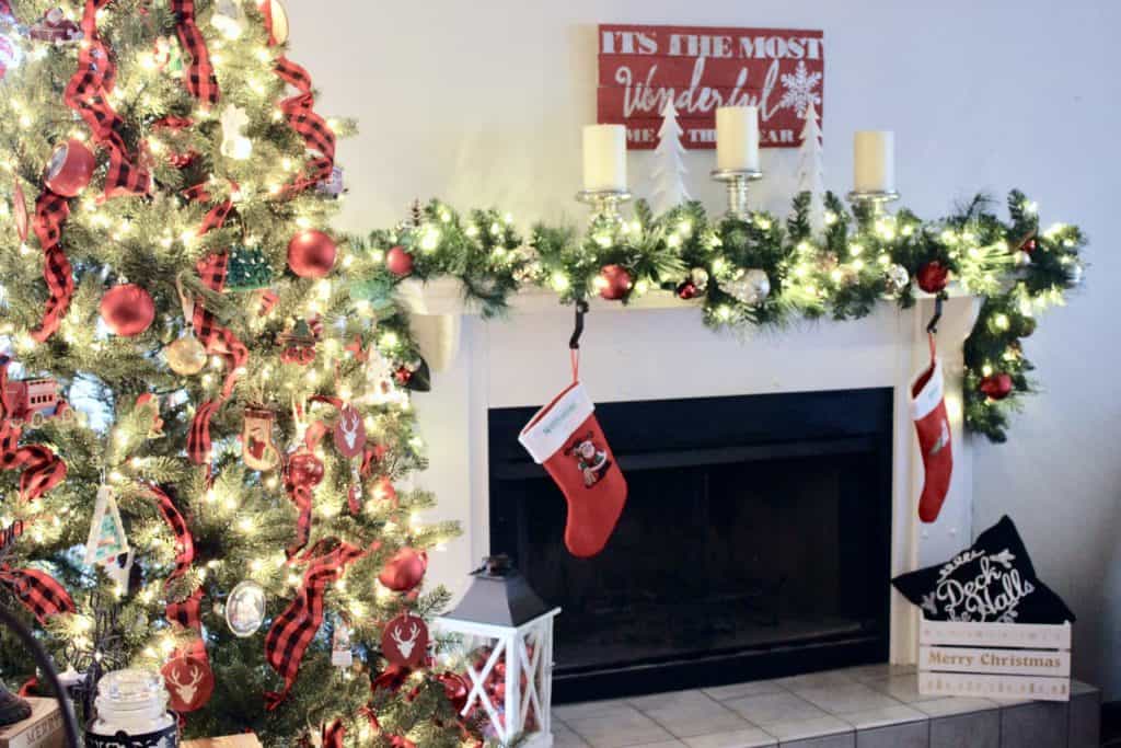 how to decorate for christmas on a budget