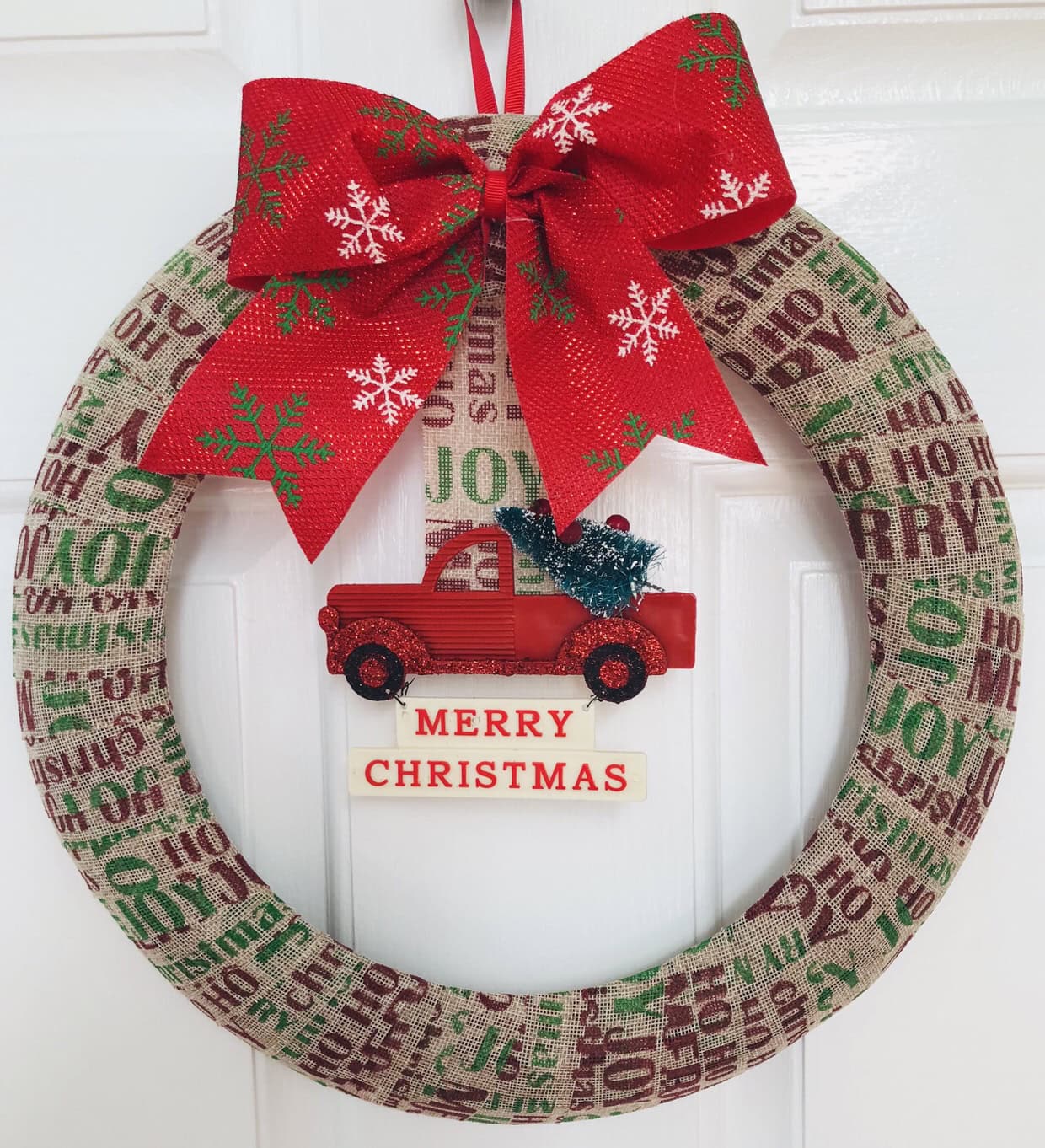 simple dollar tree christmas wreath