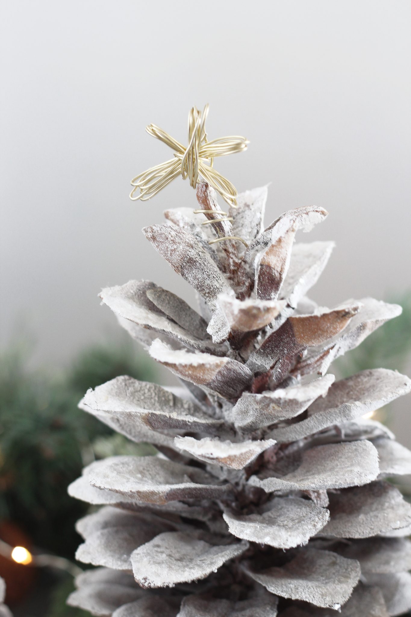 simple pinecone christmas trees