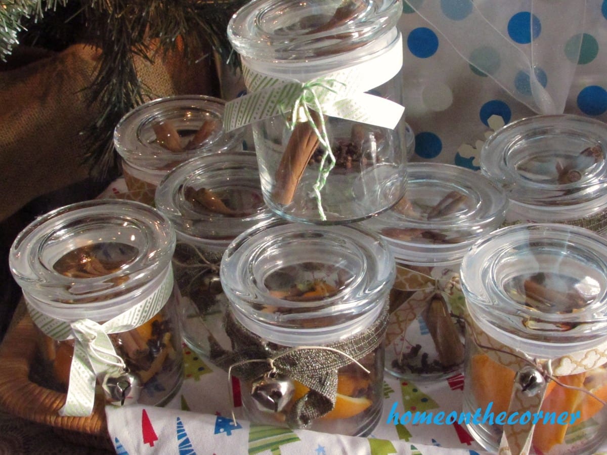orange, cinnamon and clove simmer pot gift