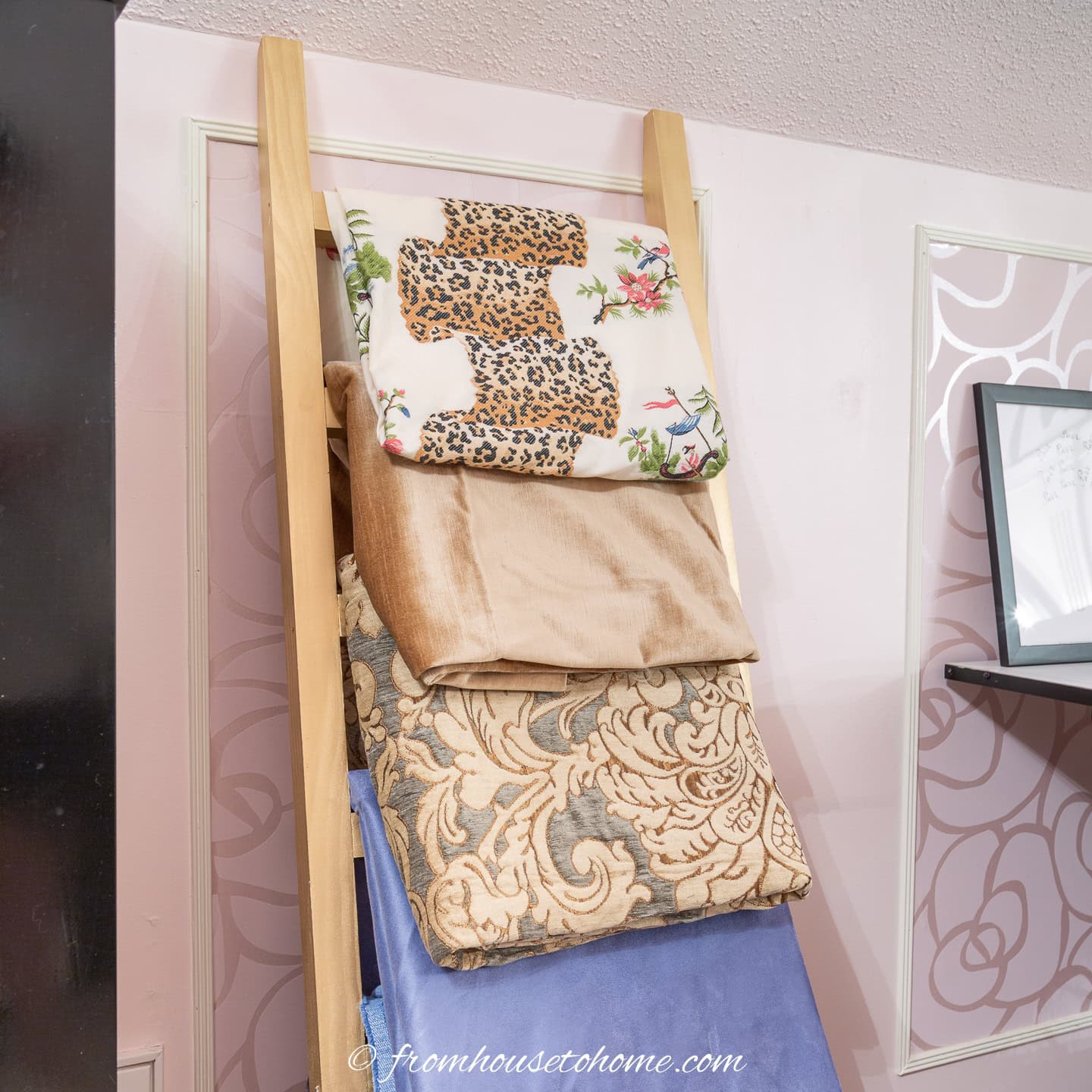 DIY Blanket Ladder