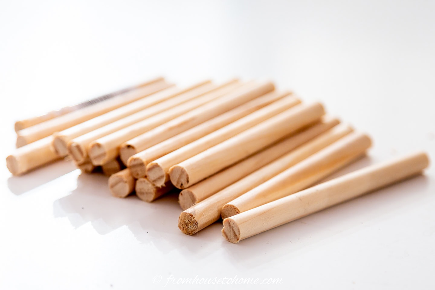 Cut the dowels into 4" lengths